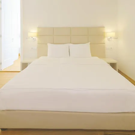 Guest house Lanterna Center 4*
